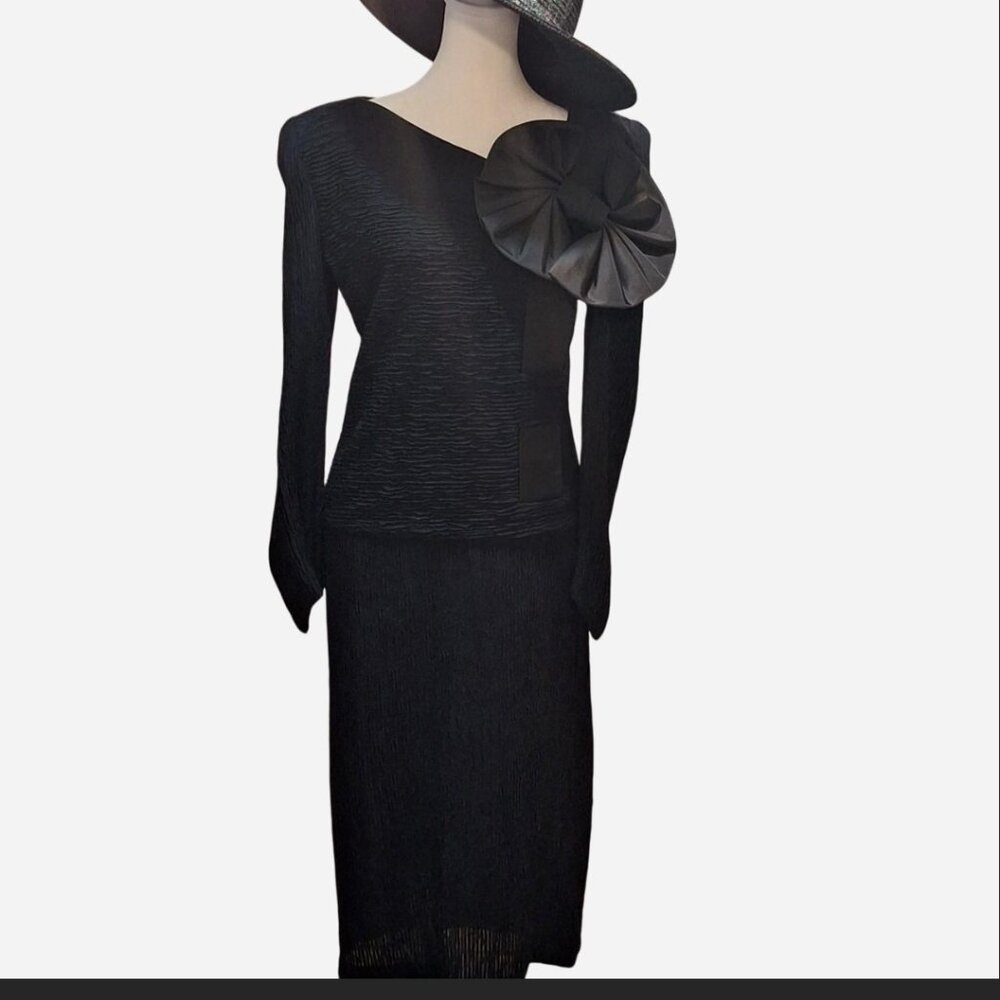 Leslie Lucks vintage black maxi dress, size 6